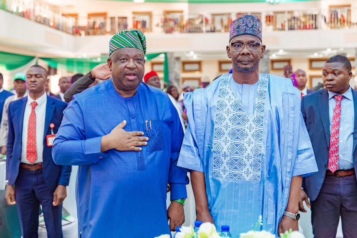 CalebMutfwang's tweet image. It was a privilege to welcome my brother and colleague, Governor Abdullahi Sule of Nasarawa State, to Plateau State during the 13th National Delegates Conference of the Forum of State Independent Electoral Commissions (FOSIECOM) held in Jos.
His remarks were both honest and…