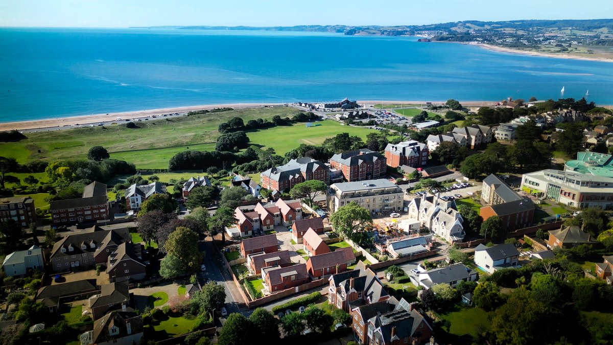 Acorn Property Group (@acornpg) on Twitter photo We’re proud to see Rolle Gardens in Exmouth has been shortlisted for two awards at this year’s <a href="/MMPropAwards/">Michelmores Property Awards</a> 🎉
Read more via We Are South Devon:
wearesouthdevon.com/shortlist-anno…
#RolleGardens #MichelmoresAwards #AcornPropertyGroup We’re proud to see Rolle Gardens in Exmouth has been shortlisted for two awards at this year’s <a href="/MMPropAwards/">Michelmores Property Awards</a> 🎉
Read more via We Are South Devon:
wearesouthdevon.com/shortlist-anno…
#RolleGardens #MichelmoresAwards #AcornPropertyGroup