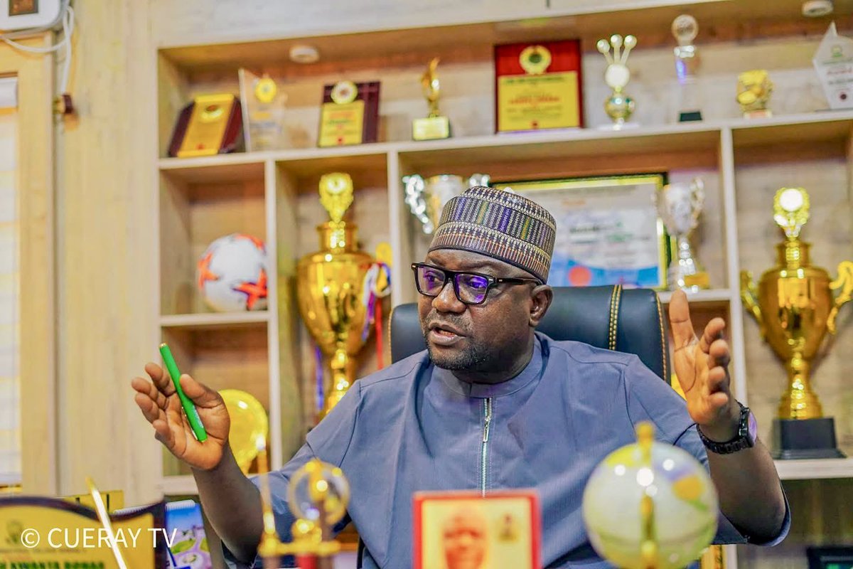 smile2fut's tweet photo. Yesterday, I had my first official engagement with Hon. Kwanta Yakubu, Nasarawa State Commissioner for Youth &amp; Sports, following the announcement of the new NYCN Nasarawa State Caretaker Management. https://t.co/YhP3YJ8zfm