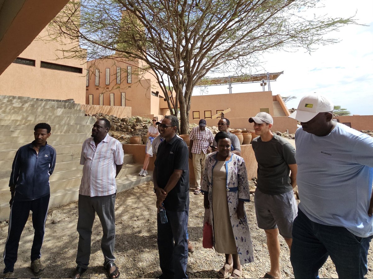 youthmakershub's tweet photo. Exciting synergy in Turkana, Kenya!
Two impactful #YouthmakersHub projects #3is and @aueuyouthvoices meet at @learning_lions to connect, collaborate, and inspire innovation. 🇰🇪
#AUEU #Partnerships #ErasmusPlus https://t.co/YfwcLFx9K1