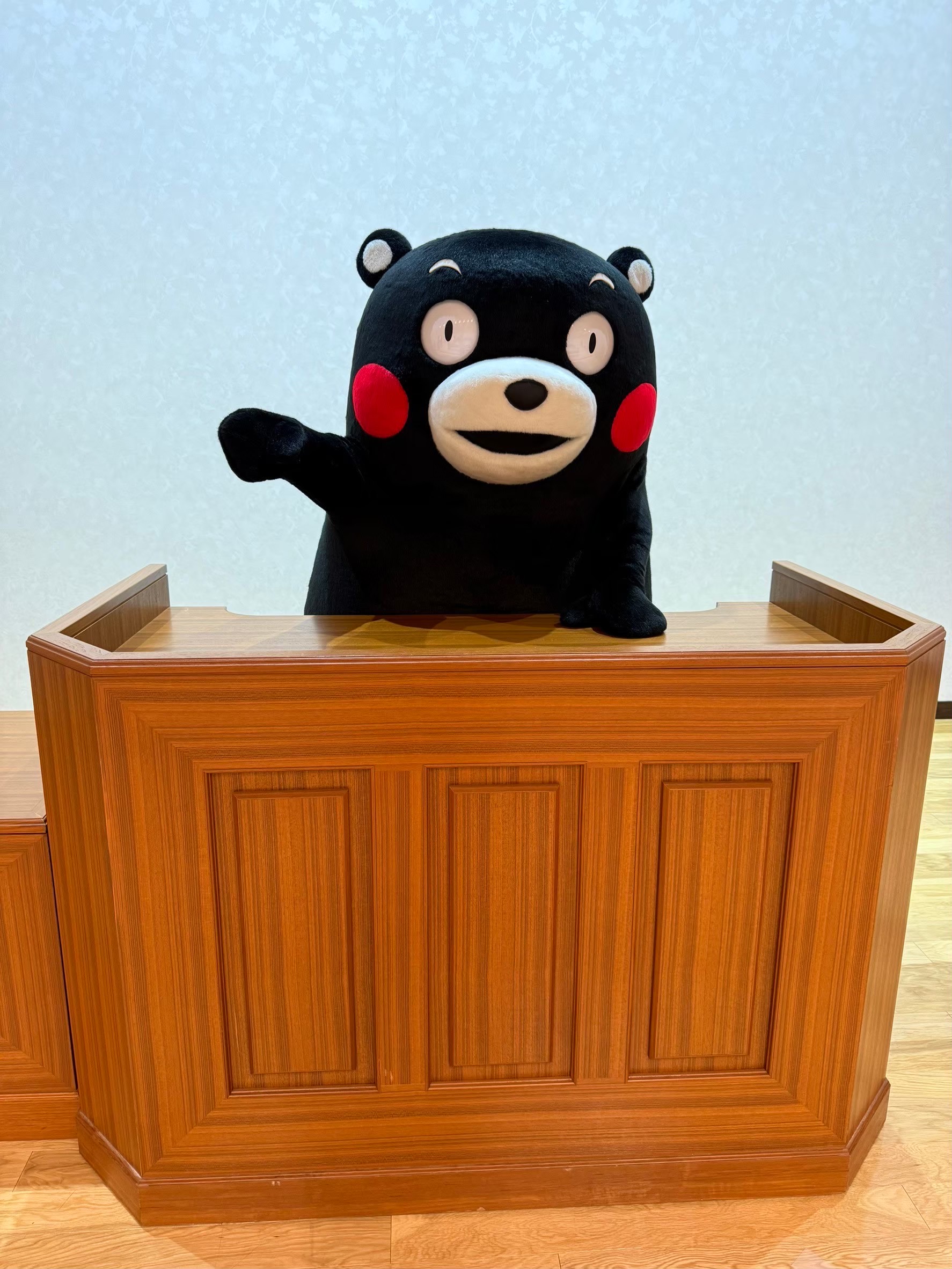 くまモン【公式】 (@55_kumamon) / X