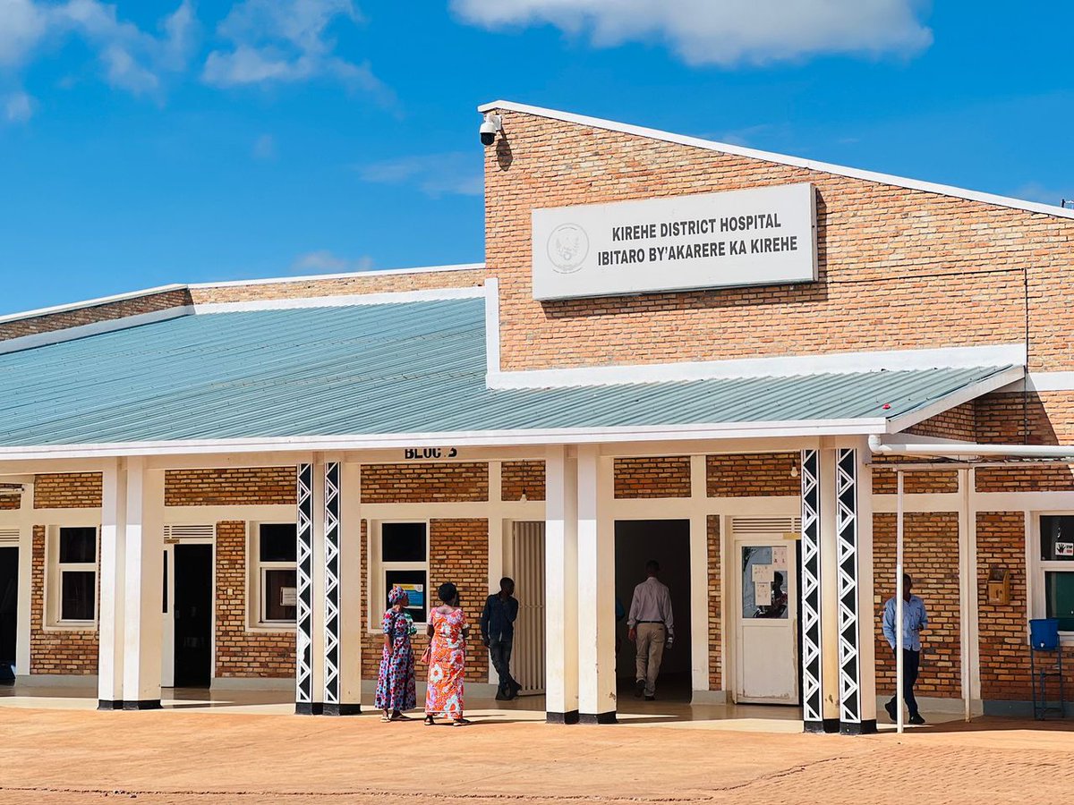 Day 4: #Kirehe DH Our decentralized teams responded quickly to issues. Addressing council concerns, 

This clear, on-site approach helps us maintain high standards of care and respond efficiently to both patient we protect and practitioner needs. #RAHPC