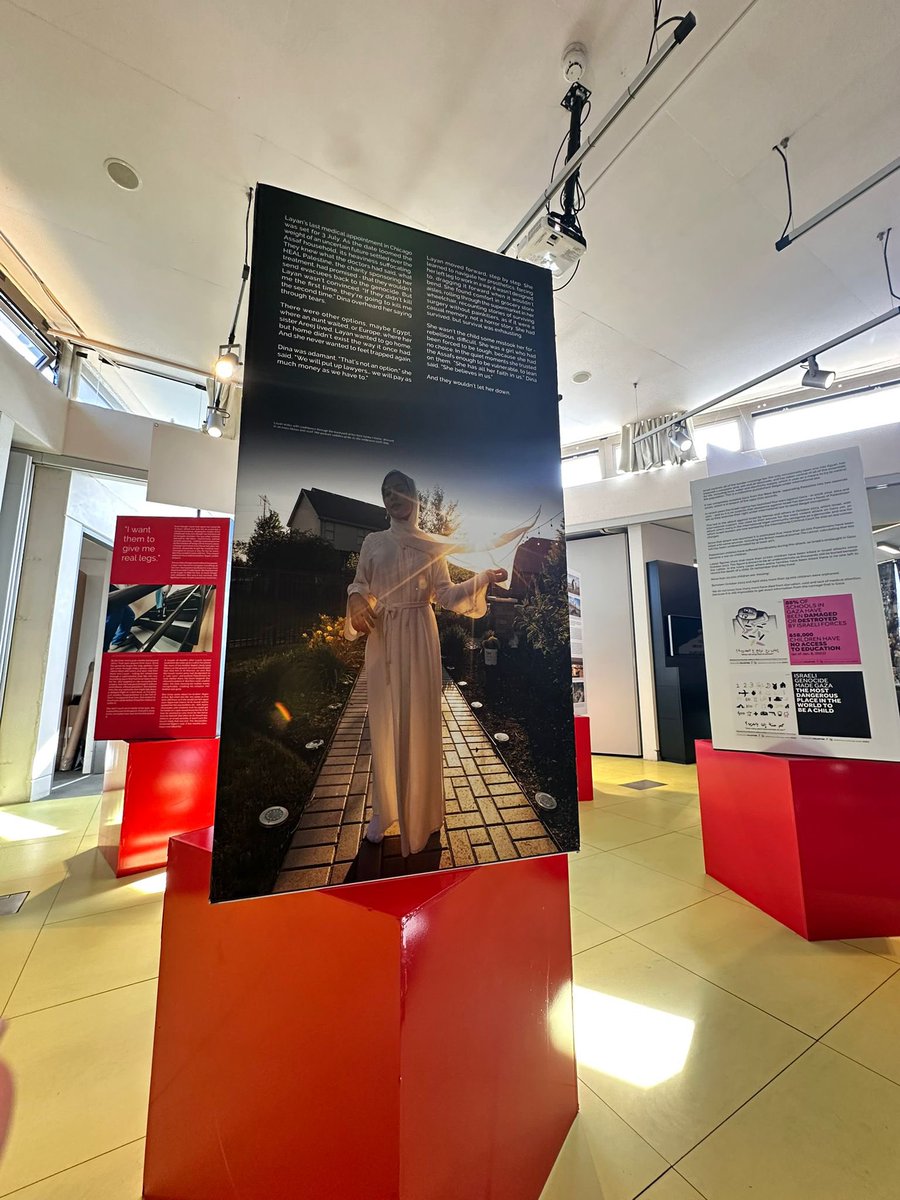 MuseumFreeDerry's tweet image. 🇵🇸“Layan’s Steps” by Eman Mohammed 🇵🇸

Experience the extraordinary journey of 13-year-old Layan al-Baz, who lost both legs in an Israeli airstrike and found hope and healing in the United States.