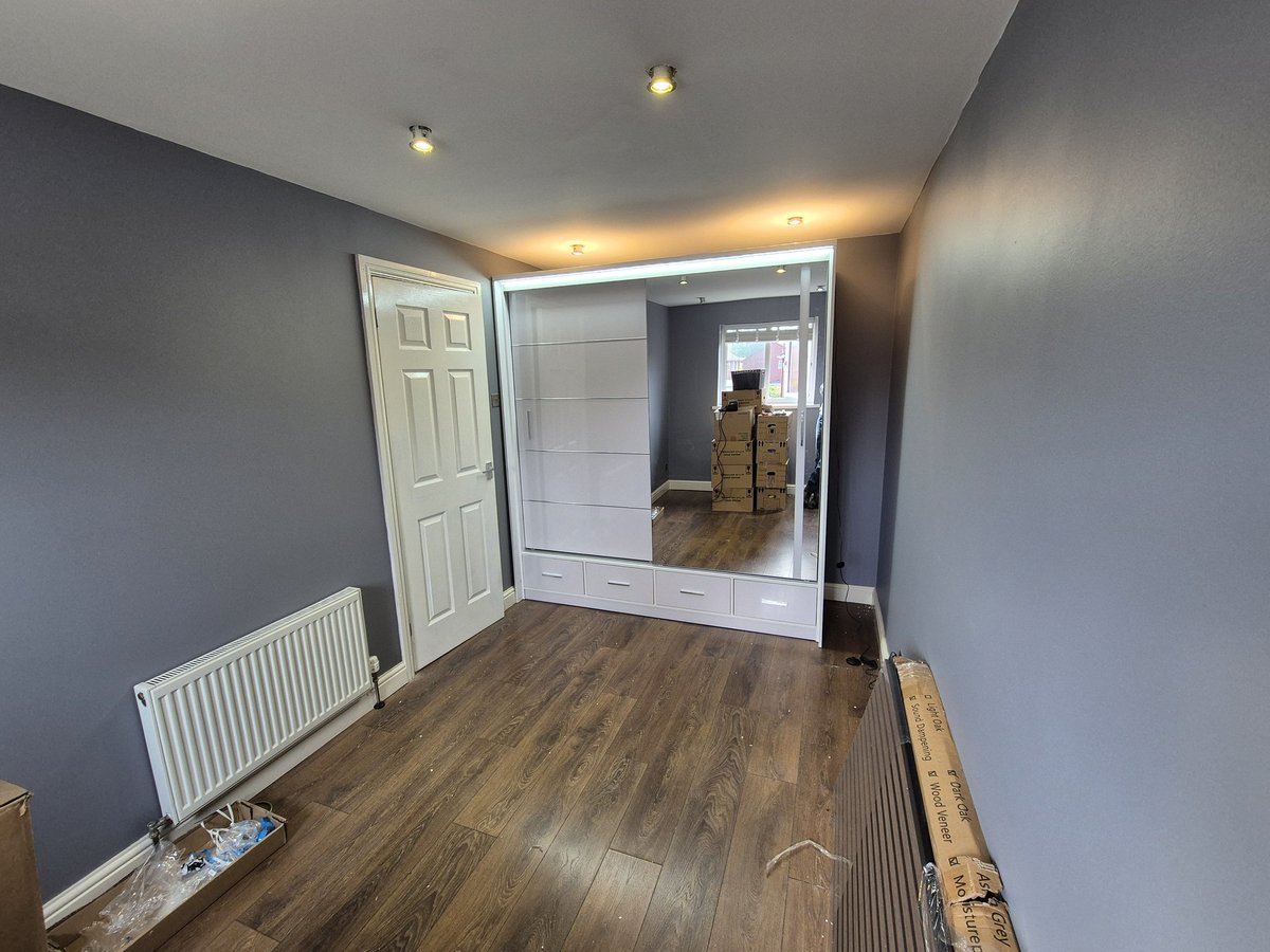 Active over on bluesky more but thought I'd share here as well.

Bought my first house last month, turned out pretty well. Two bedroom place just for myself but looking forward to having people visit 😎