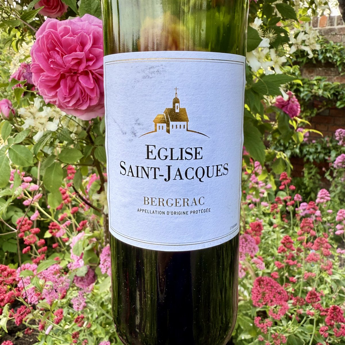 It's a bargain at under £5. My new #wineoftheweek joannasimon.com/post/wine-of-t… Eglise Saint-Jacques Bergerac Rouge can be had for £4.88 if you use a Tesco Clubcard and buy 6 bottles by Monday #Bergerac #bargain #bankholidaymonday