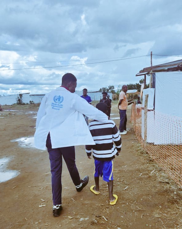 Association des Femmes Médecins du Burundi (@afm_burundi) on Twitter photo La santé mentale est un pilier essentiel de la santé globale.
Consciente de cette réalité, l’AFMB,avec l'appui de <a href="/WhoBurundi/">WHO Burundi</a>,intervient =mnt sur le site des réfugiés de Musenyi pr offrir des consultatº &un accompagnemt psychosocial aux personnes vivant avec des troubles mentaux La santé mentale est un pilier essentiel de la santé globale.
Consciente de cette réalité, l’AFMB,avec l'appui de <a href="/WhoBurundi/">WHO Burundi</a>,intervient =mnt sur le site des réfugiés de Musenyi pr offrir des consultatº &un accompagnemt psychosocial aux personnes vivant avec des troubles mentaux