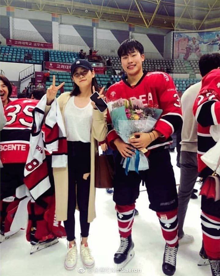 Atumetiana's tweet photo. If Kim sae ron dated an idol in 2018, what about Lim Hyo Jun the skater guy?
Lim Hyo-jun did change his name to Lin Xiaojun after acquiring Chinese citizenship in June 2020. He made this change as he switched allegiance from South Korea to China, where he now competes in short track speed skating events. Lim Hyo-jun was his Korean name, while Lin Xiaojun is his Chinese name.
Does it mean she was a TTM?
#WeStandWithKimSooHyun 
#KimSoohyun