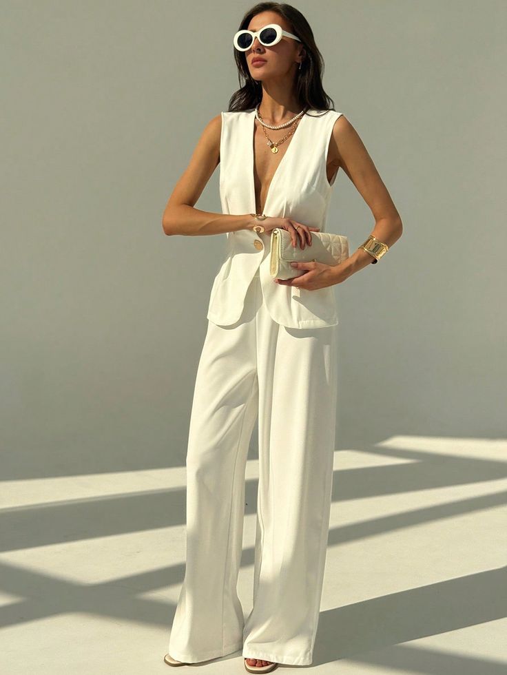 bethdenny90's tweet photo. Main character moment, again.#WearingToday #StyleNotes #SimpleStyle #EffortlessLook #ModernLook #WardrobeGoals #DailyOutfit #OutfitDetails #ClosetDiaries #NeutralVibes https://t.co/B3tmkSaRPb
