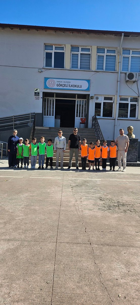 Sınıflar arası futbol turnuvamız başladı. <a href="/kerimtoraman55/">KerimToraman</a> <a href="/MemSalipazari/">Salıpazarı İlçe Milli Eğitim Müdürlüğü</a>