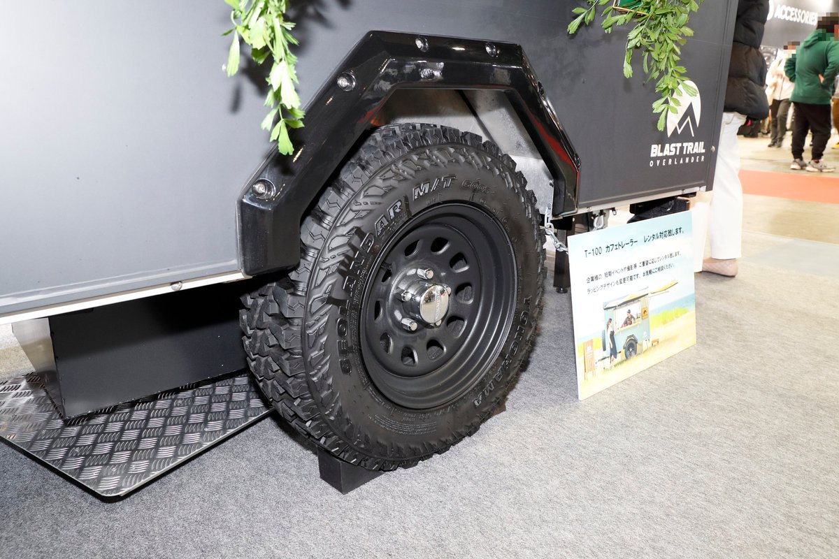 GEOLANDAR_JP's tweet photo. 東京オートサロン2025 ジオランダー装着デモカーご紹介
BLAST TRAIL 様
車輛:BLAST CARGO T-100
装着タイヤ:GEOLANDAR M/T G003
サイズ:LT215/75R15
#YOKOHAMA #ヨコハマタイヤ #GEOLANDAR #ジオランダー #MT #G003 #TAS #オートサロン #BLASTTRAIL https://t.co/rJtasndeDH