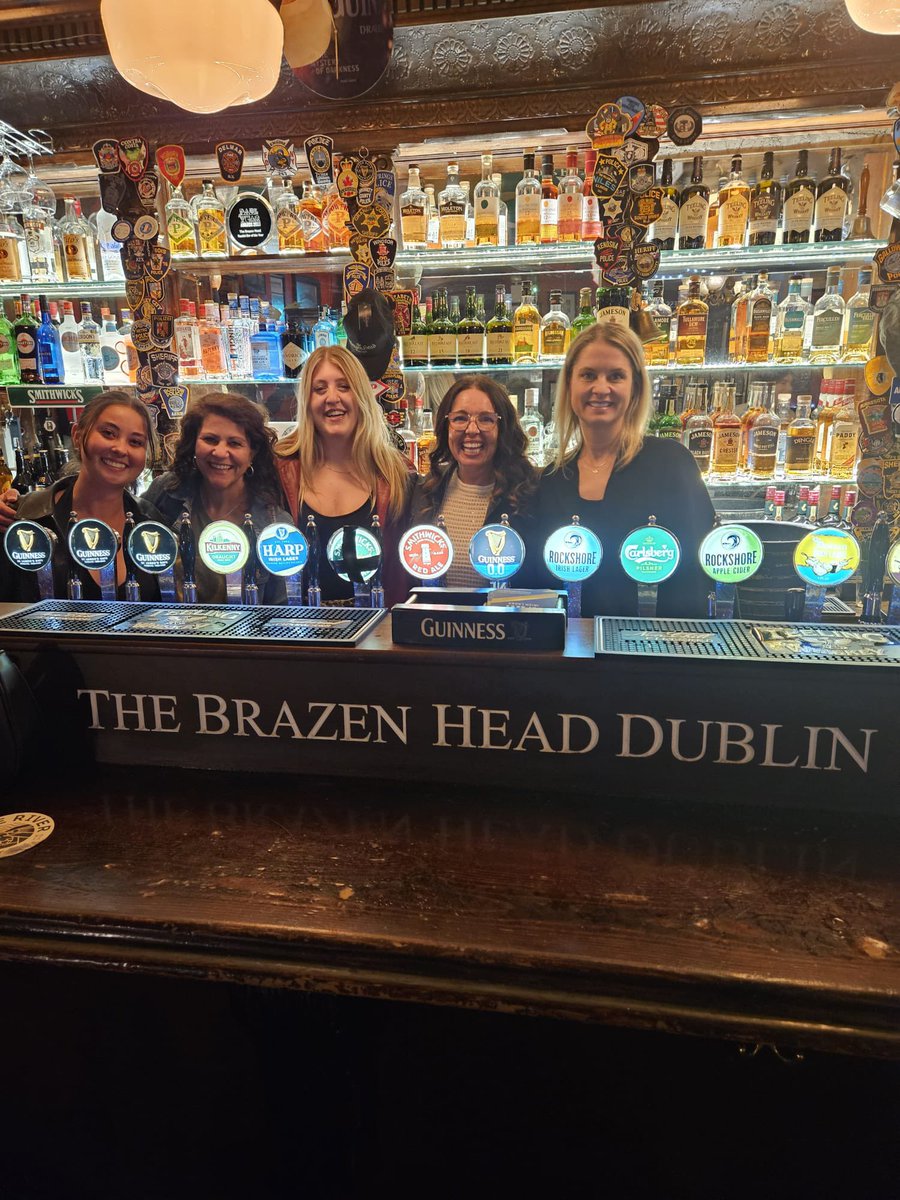 The Brazen Head ☘️ Dublin Ireland tweet media