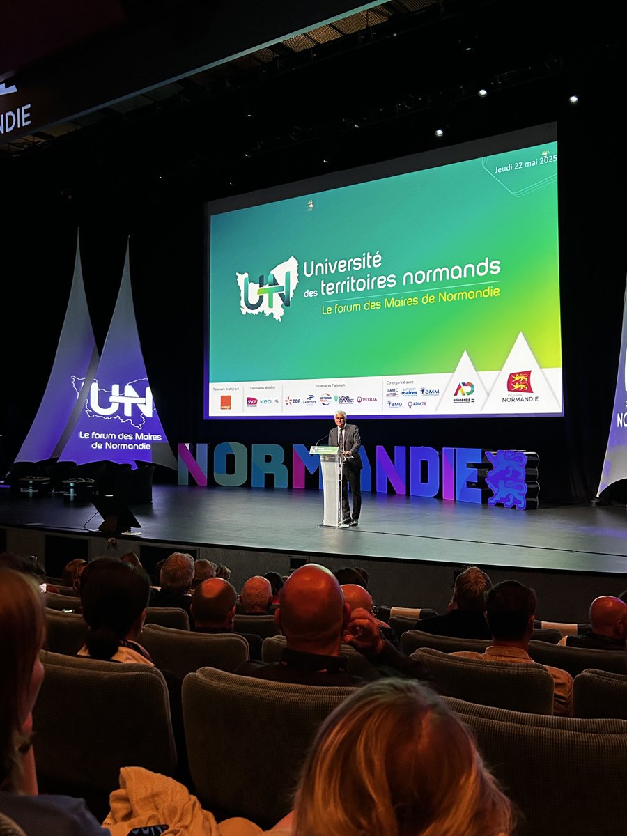 Bail Romain (@bailromain) on Twitter photo Lancement des Universités des territoires <a href="/RegionNormandie/">Région Normandie</a> ! L’occasion de redire le rôle des Maires et l’implication des communes au quotidien pour faire vivre la France 🇫🇷 <a href="/l_amf/">AMF | Association des maires de France</a> Lancement des Universités des territoires <a href="/RegionNormandie/">Région Normandie</a> ! L’occasion de redire le rôle des Maires et l’implication des communes au quotidien pour faire vivre la France 🇫🇷 <a href="/l_amf/">AMF | Association des maires de France</a>