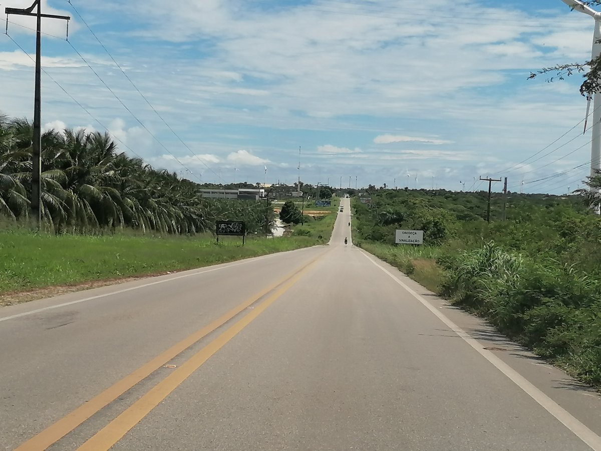 skymanuelima's tweet photo. Trairi está localizada no estado do #Ceará, no Nordeste do #Brasil. A cidade fica a cerca de 130 km de Fortaleza, a capital do estado. Este município, não estando propriamente junto à costa, é conhecido por suas praias paradisíacas, lagoas cristalinas e dunas imponentes. #Trairi https://t.co/RV2iAqSpVF