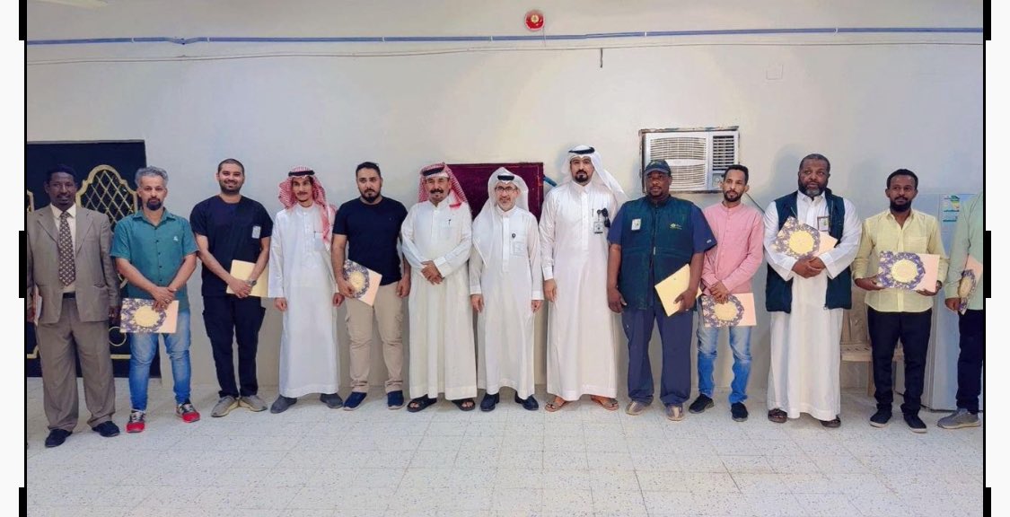 berteraah's tweet photo. اختتمت اليوم الخميس أعمال العيادات الطبية التي وفّرتها جمعية حياة @362td بالشراكة مع جمعية البر بترعة، ب��د أسبوع حافل بالخدمة الطبية قدّمت خلاله الرعاية لـ 1837 مراجعاً في مختلف التخصصات.
شكرًا لكل من ساهم في هذا العمل النبيل.
#جمعية_حياة #جمعية_البر_بترعة  #المدينة_المنورة https://t.co/Ais3tnQa00