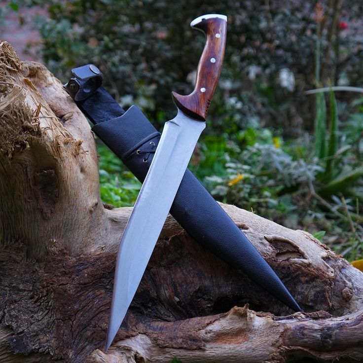 Rugged. Reliable. Relentless.
Hand-crafted D2 Steel Hunting Bowie Knife — built for those who demand performance in the wild.
Precision-forged, razor sharp, and ready for any challenge.
DM for details and to place your order! #USA #usatoday #HunterXHunter #huntinglife #HUNTER