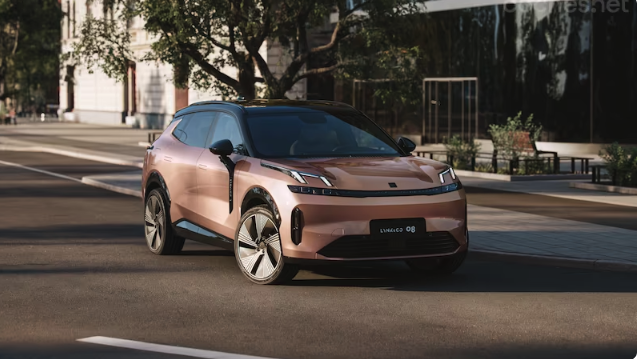 cochesnet's tweet photo. Lynk &amp; Co 08: probamos el SUV híbrido enchufable con 200 km eléctricos que va a por los premium. https://t.co/DfulFLNyn7 https://t.co/0rWUs2mPkb