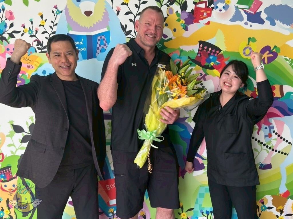 医療法人社団絆尚会 尾島デンタルクリニックグループ (@ojimadc) on Twitter photo なんと!カイル・ミリングHCが当院にお越しくださいました✨️✨️
HCありがとうございました☺️🙏
#カイルミリング HC
#群馬クレインサンダーズ
<a href="/gunmacrane3ders/">群馬クレインサンダーズ</a> なんと!カイル・ミリングHCが当院にお越しくださいました✨️✨️
HCありがとうございました☺️🙏
#カイルミリング HC
#群馬クレインサンダーズ
<a href="/gunmacrane3ders/">群馬クレインサンダーズ</a>