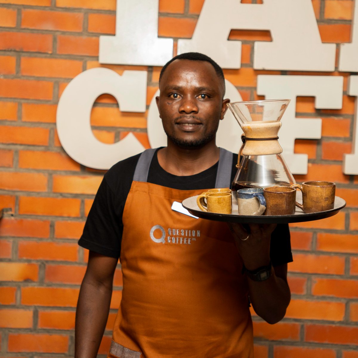 Isaac’s tray and shots deliver joy. Drop a ❤️ if he’s ever made your morning better!

#poweredbywomen #QCoffeecommunity #letsQ #QCoffeeCrew