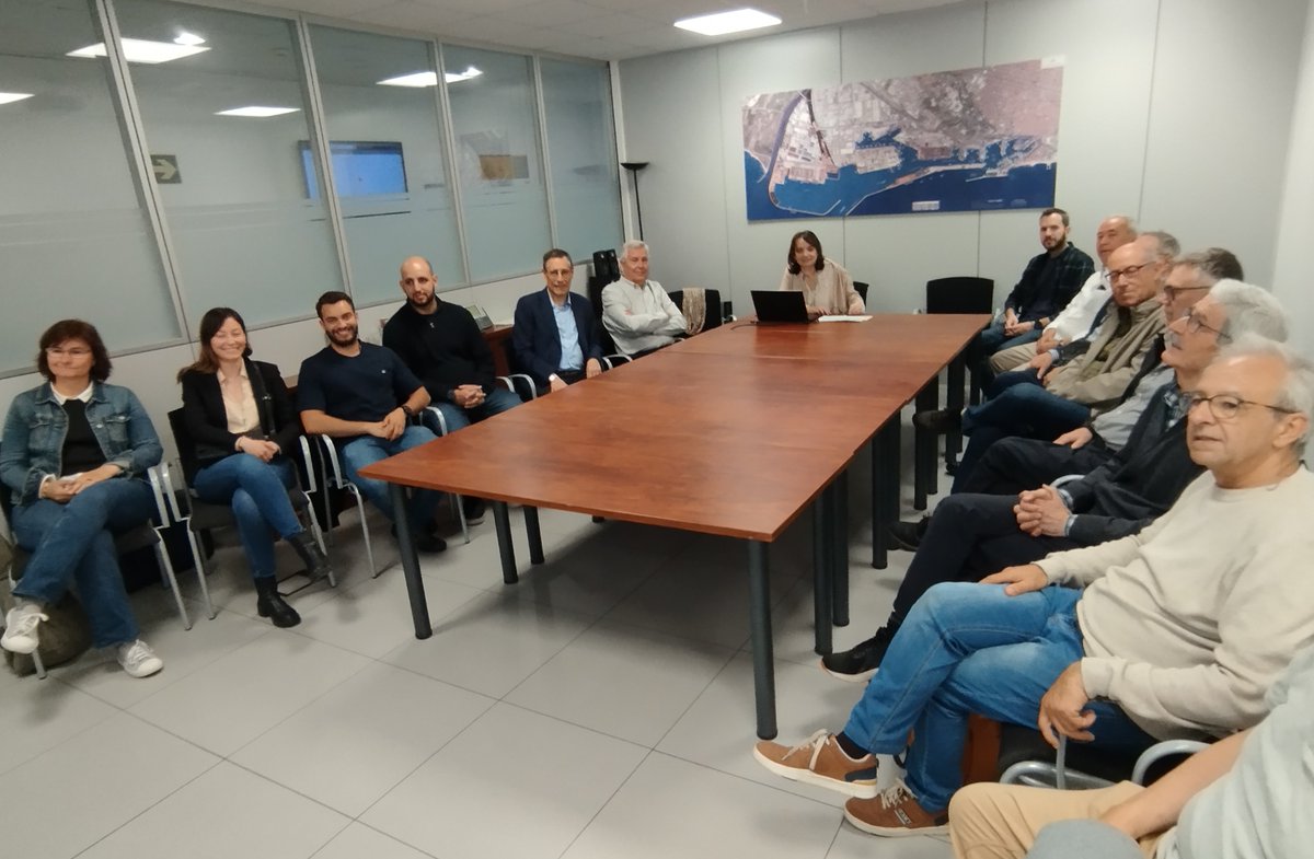 Grup CARES (@grupcares) on Twitter photo 🔵La semana pasada recibimos al Col·legi d’Enginyers Industrials de Catalunya (<a href="/Enginyeria/">Enginyers Industrials de Catalunya</a>) en nuestro servicio del PIF del <a href="/PortdeBarcelona/">Port de Barcelona</a>. Allí presentamos nuestra labor y el proyecto social de Fundación CARES.
¡Gracias por el interés!
#FundaciónCARES #PIF #InclusiónLaboral 🔵La semana pasada recibimos al Col·legi d’Enginyers Industrials de Catalunya (<a href="/Enginyeria/">Enginyers Industrials de Catalunya</a>) en nuestro servicio del PIF del <a href="/PortdeBarcelona/">Port de Barcelona</a>. Allí presentamos nuestra labor y el proyecto social de Fundación CARES.
¡Gracias por el interés!
#FundaciónCARES #PIF #InclusiónLaboral