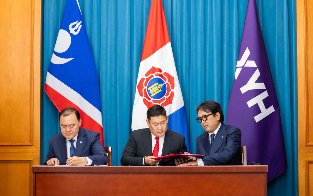 #МАН Л.Оюун-Эрдэнэ, #АН Лу.Гантөмөр, #ХҮН Т.Доржханд нарын хамтарсан Засгийн газар олон зуун бэрхшээлийг давж, Монгол Улсын хөгжлийн бодлого, хэрэгжилтийг нэг шат ахиулж чадсан шүү!
Алдаа нь сургамж, оноо нь амжилтын үндэс болж түүхэнд #үнэнээрээ үлдэх учиртай!