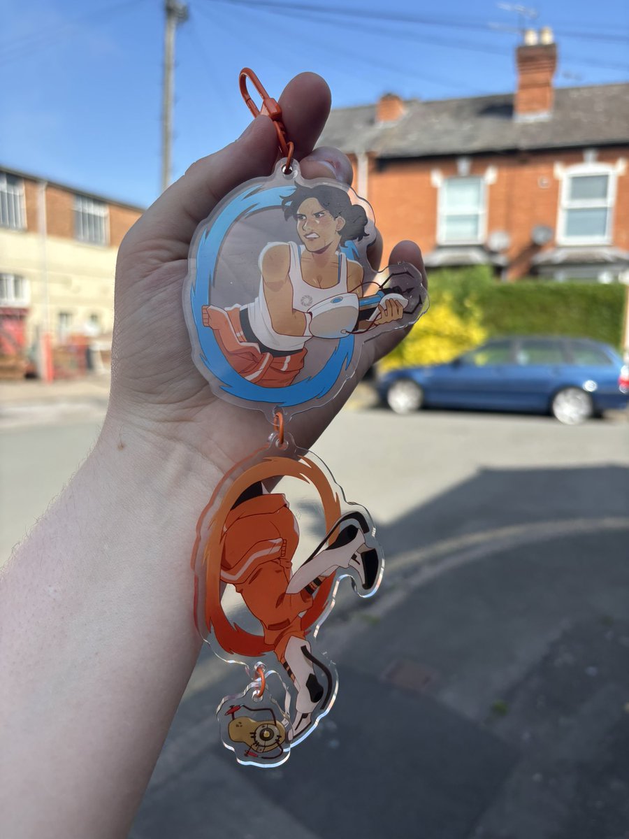 If you’re at mcm this weekend pop by my stall for this exclusive portal keychain if you’re a fan! I only have 25 with me!