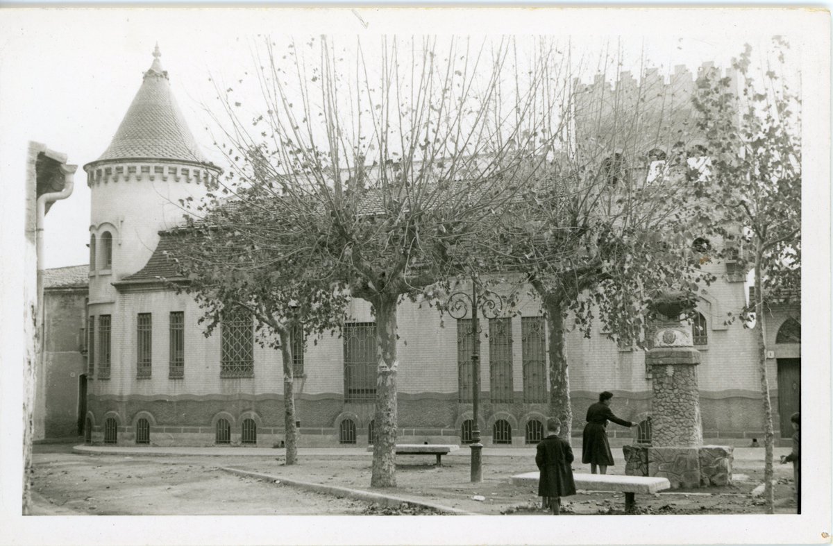‼️Recordeu que avui a les 19 h teniu una cita amb l'arquitecte Joan Amigó i Barriga al nostre museu‼️

Inaugurem la mostra que li dediquem amb motiu dels 150 anys del seu naixement. Una efemèride perfecta per recuperar i reivindicar el seu llegat.

👉bit.ly/4dpKGHe