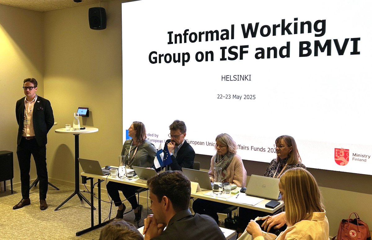 EU:n sisäasioiden rahastot (@eusarahastot) on Twitter photo EU:n sisäasioiden rahastot isännöi BMVI-ISF informal working group -kokousta Helsingissä 22.-23.5.
Mukana 31 rahastovastaavaa 17 EU-maasta. 🇪🇺
Tilaisuuden avasi EUSA-rahastojen tiimiesimies <a href="/ArtsiAlanne/">Artsi Alanne</a>.
Yhteistyötä ja vaikuttavuutta #EUntuella!
#EUSArahastot #BMVI #ISF EU:n sisäasioiden rahastot isännöi BMVI-ISF informal working group -kokousta Helsingissä 22.-23.5.
Mukana 31 rahastovastaavaa 17 EU-maasta. 🇪🇺
Tilaisuuden avasi EUSA-rahastojen tiimiesimies <a href="/ArtsiAlanne/">Artsi Alanne</a>.
Yhteistyötä ja vaikuttavuutta #EUntuella!
#EUSArahastot #BMVI #ISF