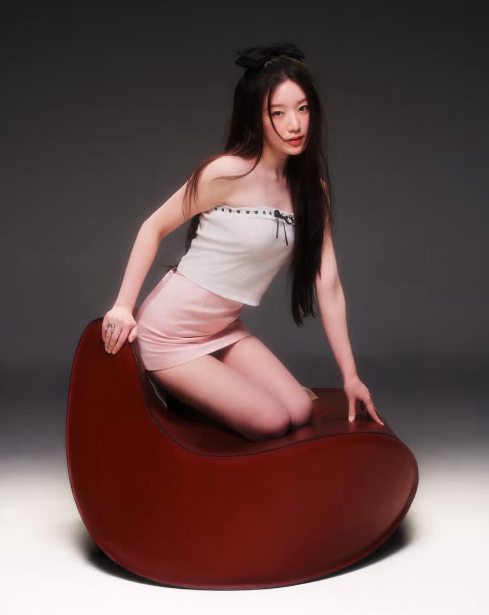 shuhuapicz's tweet photo. SHUHUA https://t.co/xzHwg74hzO