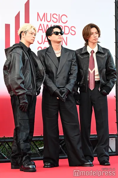 写真追加中📸】MUSIC AWARDS JAPAN🎵 平野紫耀はサングラス姿で登場