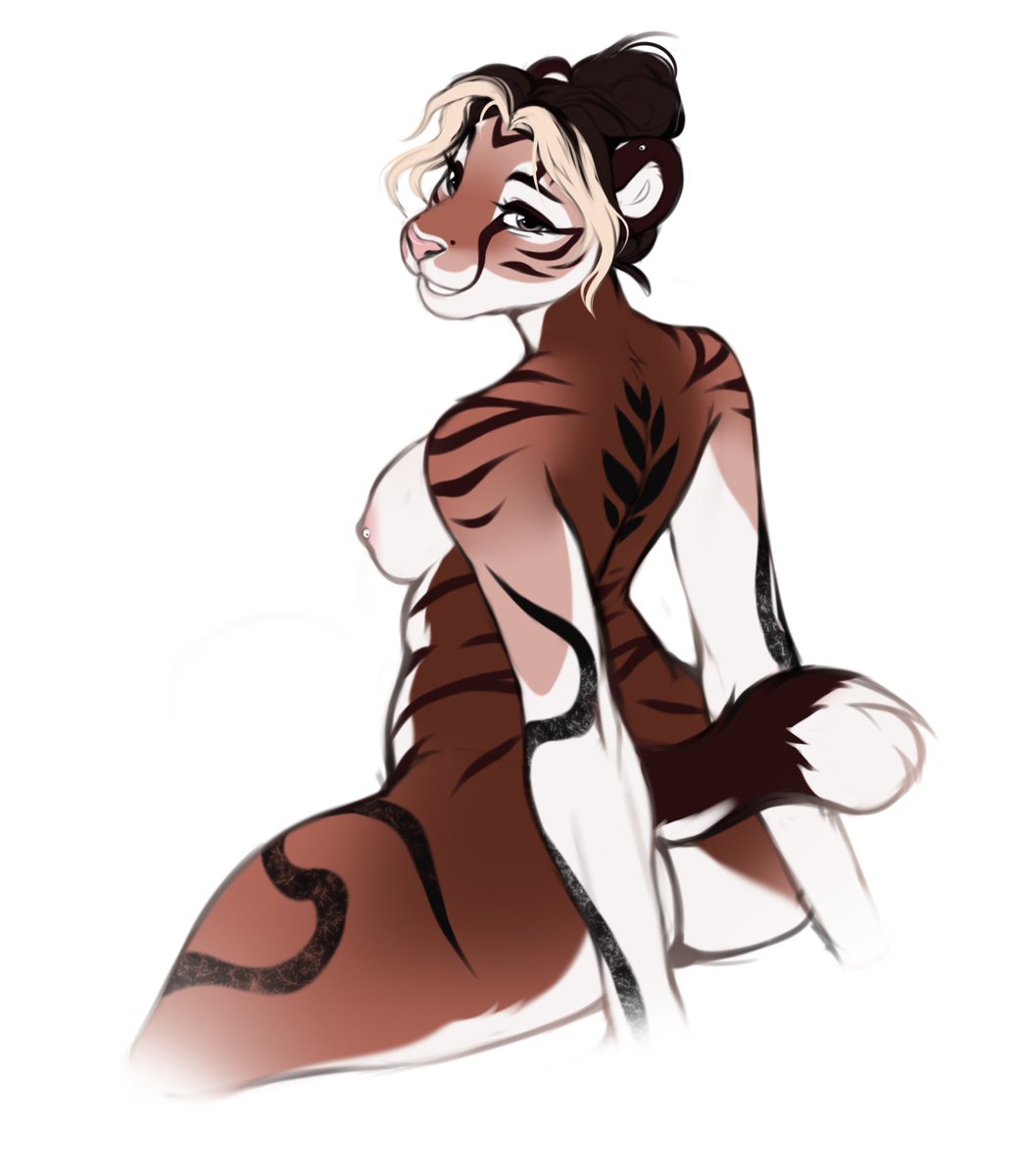 Sketchy sneak pic of Naamah 📸