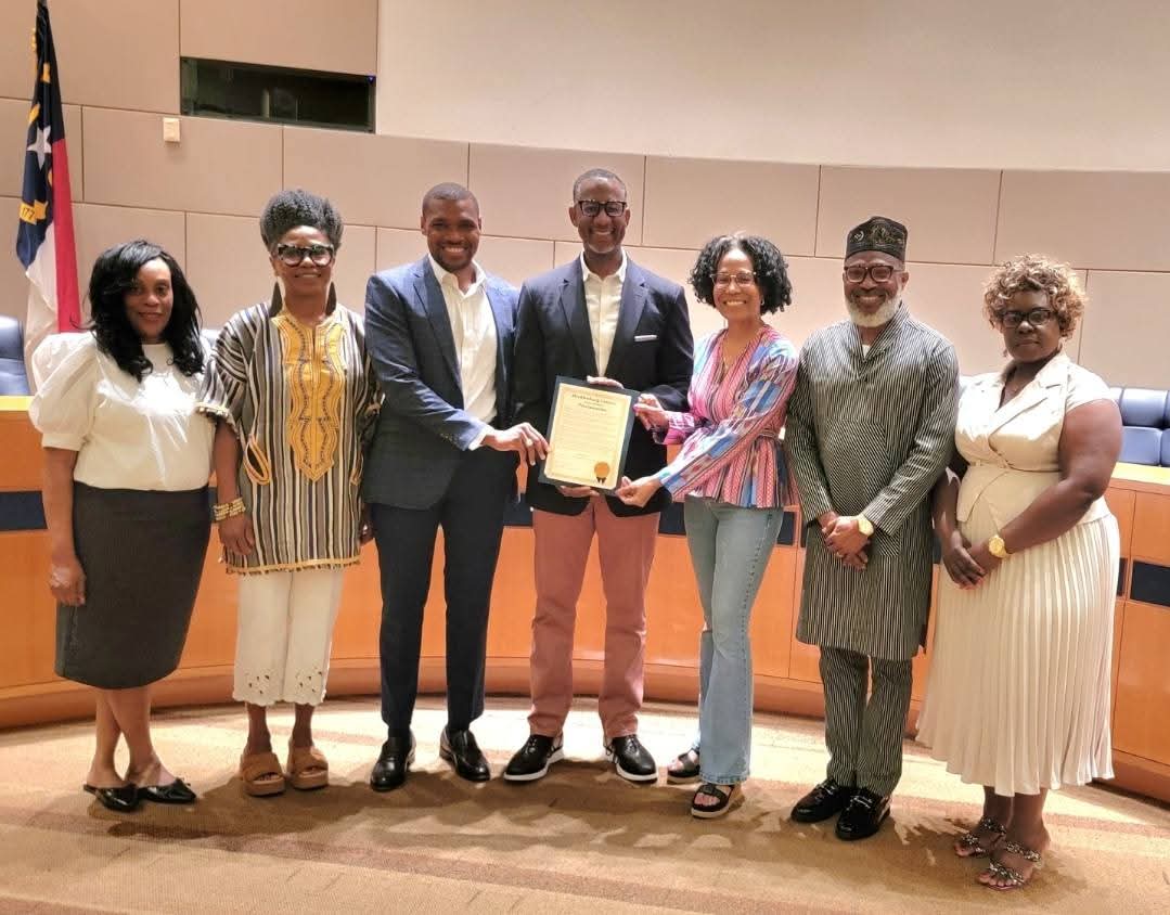 Happy to celebrate "Africa Day", recognizing the rich heritage, unity, and contributions of African communities  with Kimberly Nelson &amp; the African Think Tank! #mark4thepeople #mark4meck #MARKingProgress #makingamark