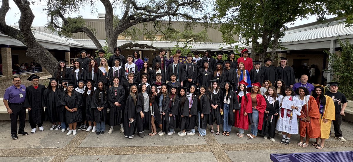 Breaking it out one last time with our 2025 graduating class. Once a Hawk, Always a Hawk! #graduation2025 #PositivePurplePower #SeniorWalk