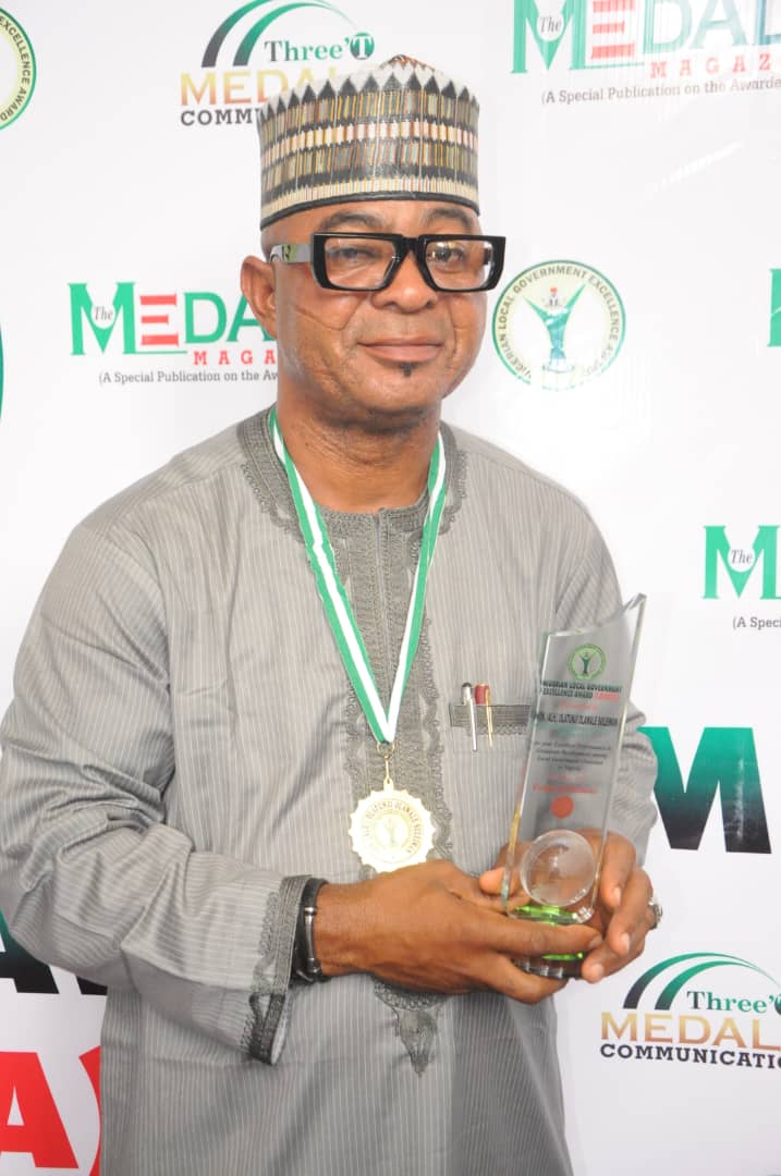 olamideolabode4's tweet image. Hon. Omituntun Wins National Award for Excellence in Grassroots Leadership