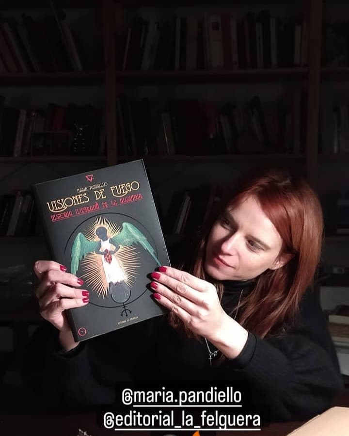 ¡Oh, sí! 😍María Pandiello ha escrito el libro más hermoso e inspirador sobre alquimia. ¡Bravo! VISIONES DE FUEGO. HISTORIA ILUSTRADA DE LA ALQUIMIA 👉lafelguera.net/catalogo/visio…