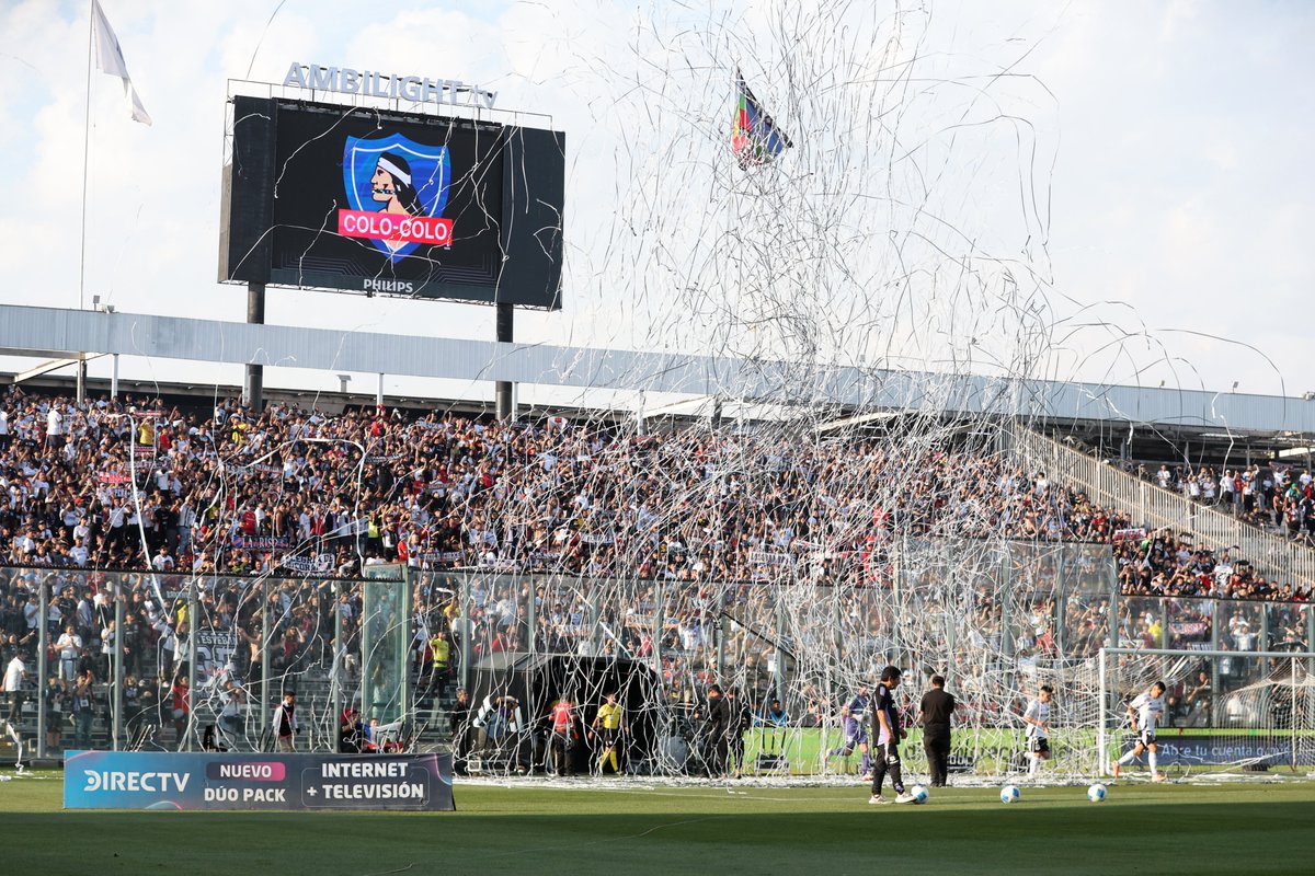 🎟️ ¡SORTEO EXPRESS PARA VER AL CACIQUE! ⚪⚫

¿Quieres ganar una de nuestras entradas doble para ver a Colo-Colo? ⏱️🔥

Para participar:
1️⃣ Dale RT y like🖤 a este tweet
2️⃣ Sigue nuestra cuenta <a href="/jugabet_cl/">JugaBet Chile</a>
3️⃣ Etiqueta a un(a) albo que también debe seguirnos
4️⃣ Usa el HT #JugaBet