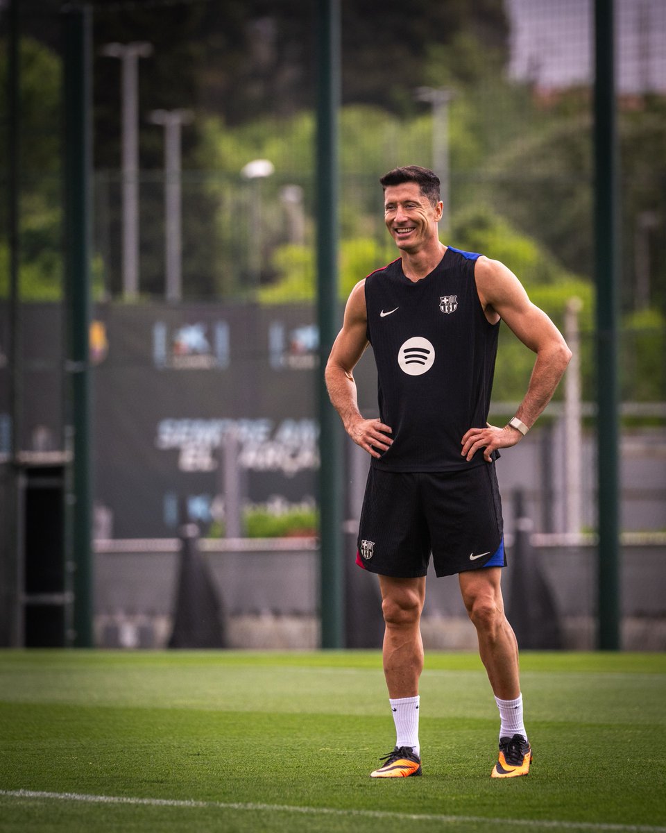 FC Barcelona tweet media