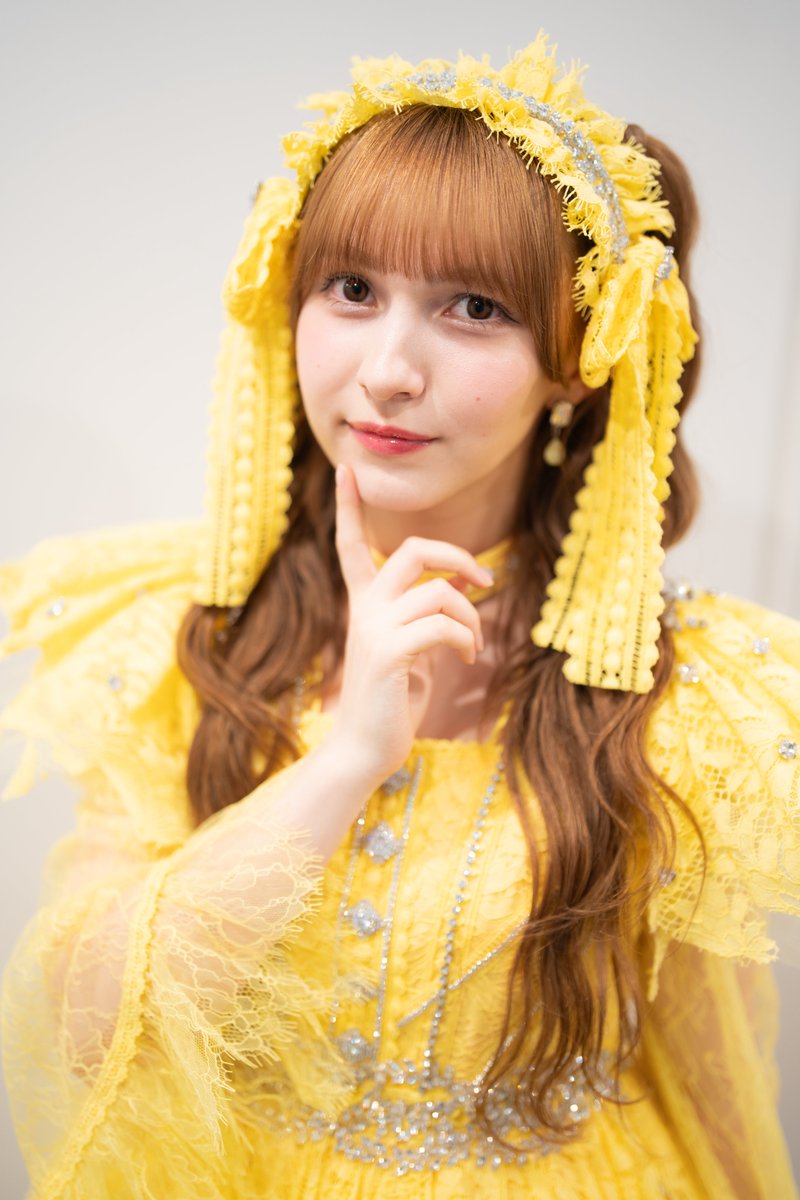 FRUITS ZIPPER 新衣装 解禁】 ビジューレース衣装👗✨ 💛早瀬ノエル