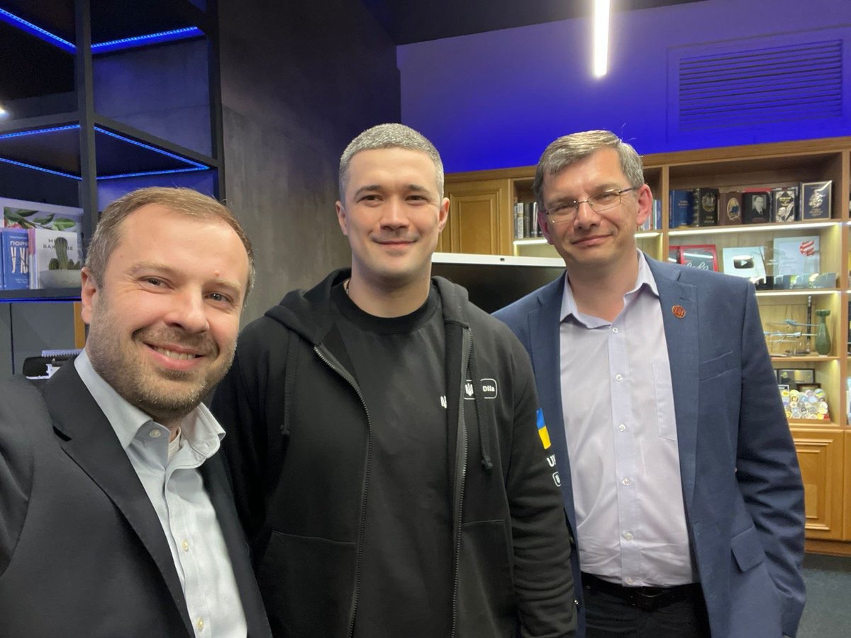 UCU Rector Taras Dobko and Vice-Rector for Administration and Finance Lyubomyr Tarnovskyy met with Ukraine’s Minister of Digital Transformation, Mykhailo Fedorov.
ucu.edu.ua/en/news/uku-od…