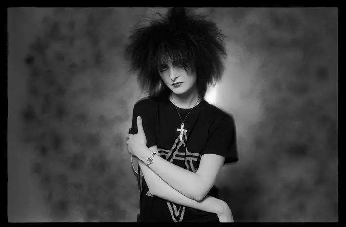 Today ist World Goth Day 2025 🦇

Siouxsie Sioux by Simon Fowler

#worldgothday #worldgothday2025
#siouxsiesioux