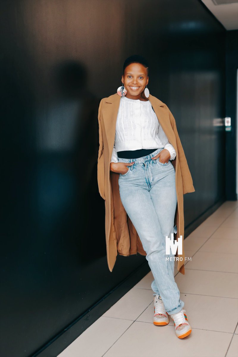 🎙️ #TheTouchDown
Today we hang out with Karabo Mokoena@ <a href="/MotsiriK/">Black Mom Chronicles</a> —a dedicated wife, mother of two, and fierce advocate for conscious parenting and mental health. 💛

She joins us to unpack the power of gentle/positive parenting and what it really means to thrive in motherhood.