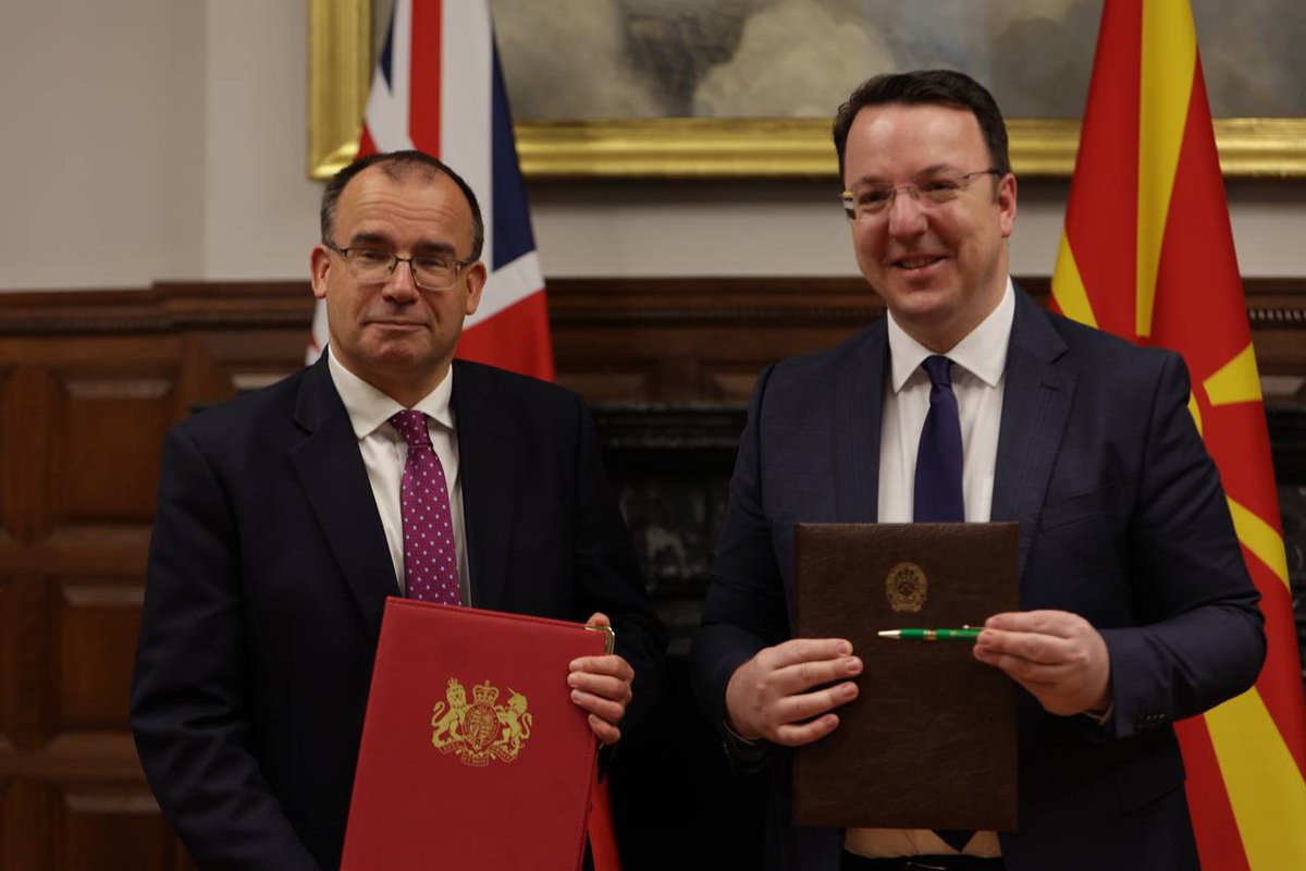 Today we signed the G2G Partnership with UK Minister for Exports, @GarethThomasMP.

This G2G is crucial for the development of infrastructure projects in key sectors. With this partnership, we are beginning a new chapter in British-Macedonian relations.

<a href="/MatthewLawsonUK/">MatthewLawsonUK</a>