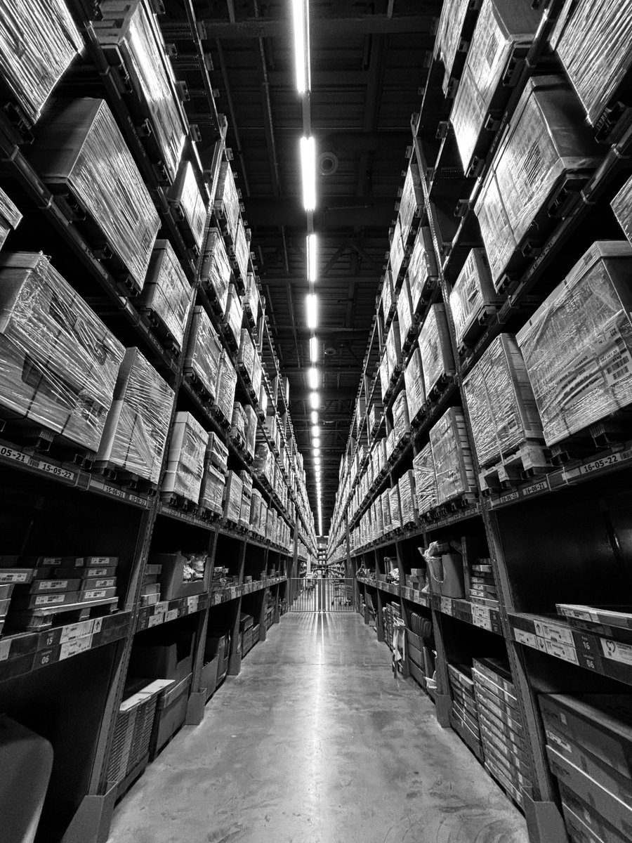 LanghamLogistcs's tweet photo. From strict handling protocols to temperature validation, pharma companies need a 3PL that’s equipped for their world.

Here’s what to look for in your next logistics partner:

🔗 https://t.co/MS2KNXNfGX

#Pharma3PL #LifeSciences #SupplyChain https://t.co/u8cjiWATiX