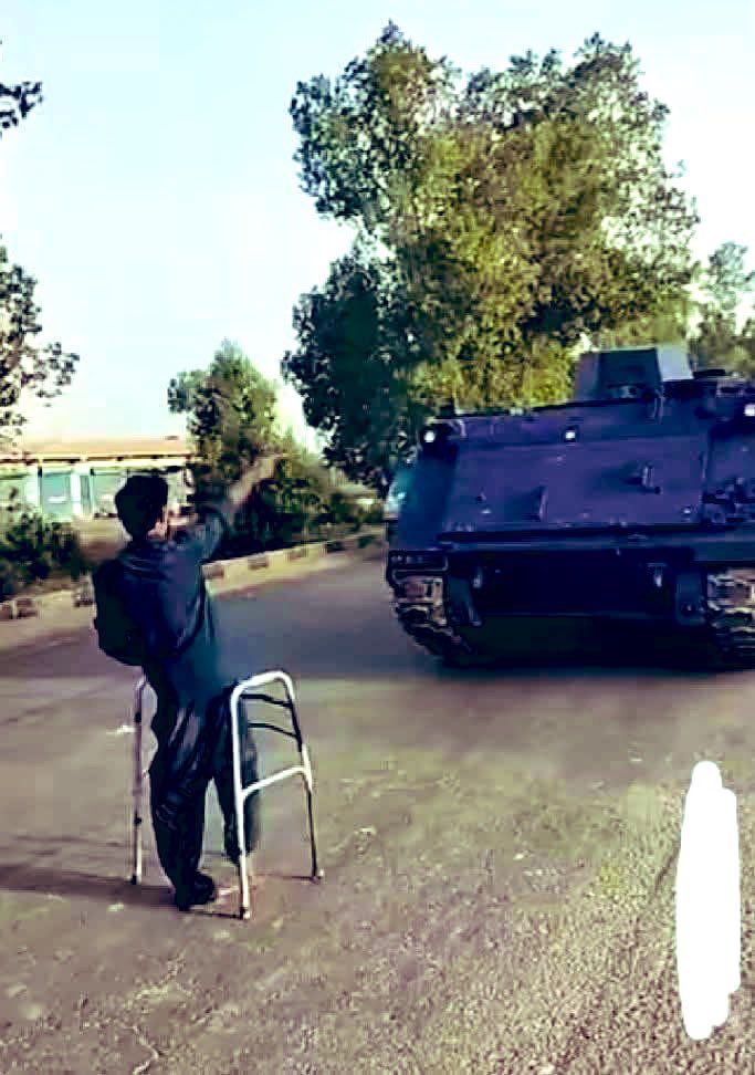 At worker level, they know their party will never come in power, they will not be getting any share/power/money/job but still they don’t hesitate to sacrifice whatever they have.

This kind of love for homeland is beyond logic and self interest. Huge respect 🫡