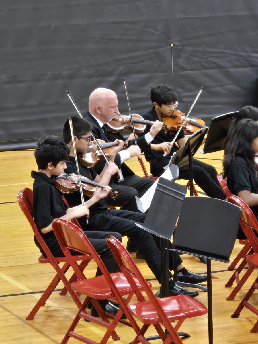 Station Middle School (@stationms220) on Twitter photo Our middle school orchestra wowed us with an amazing performance on Tuesday! So proud of these talented musicians and all their hard work. 🎶 <a href="/220Arts/">Barrington 220 Fine Arts</a> #StudentMusicians #OrchestraNight Our middle school orchestra wowed us with an amazing performance on Tuesday! So proud of these talented musicians and all their hard work. 🎶 <a href="/220Arts/">Barrington 220 Fine Arts</a> #StudentMusicians #OrchestraNight
