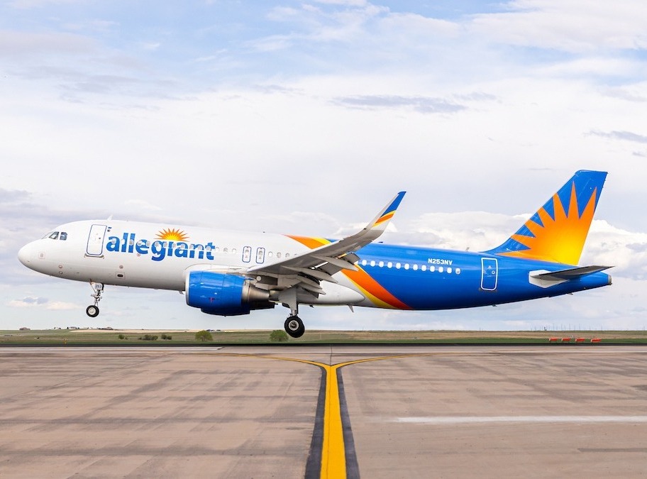 DENAirport's tweet image. What do Idaho Falls and Stockton have in common? 🤔

Now boarding with @Allegiant! 

Seasonal flights launch today. Grab your ticket now at allegiantair.com.
#FlyDEN