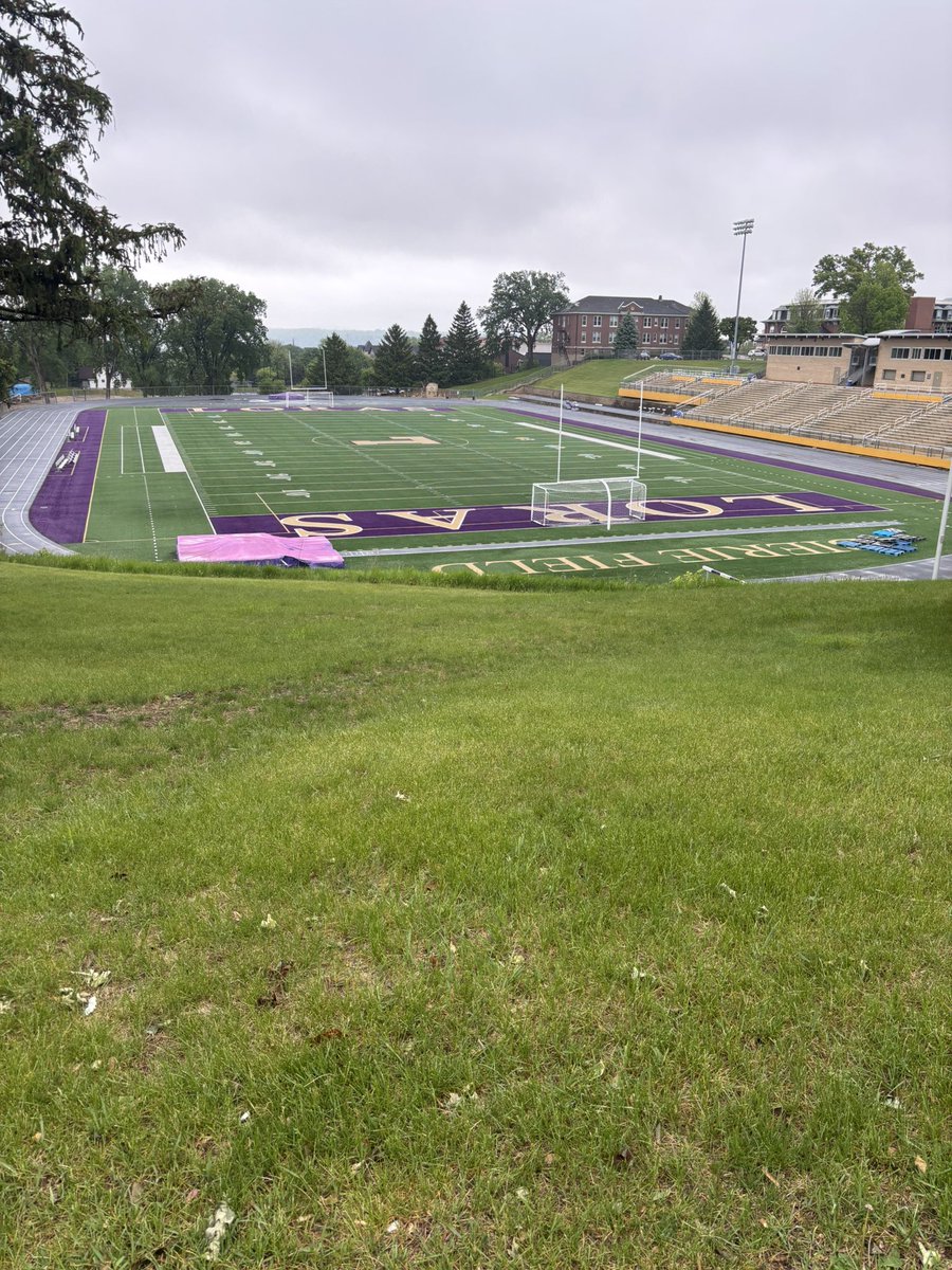 Had a great visit at <a href="/LorasCollegeFB/">Loras Football</a> thank you for the opportunity <a href="/FBCoachBlaze/">Coach Blaze</a>
