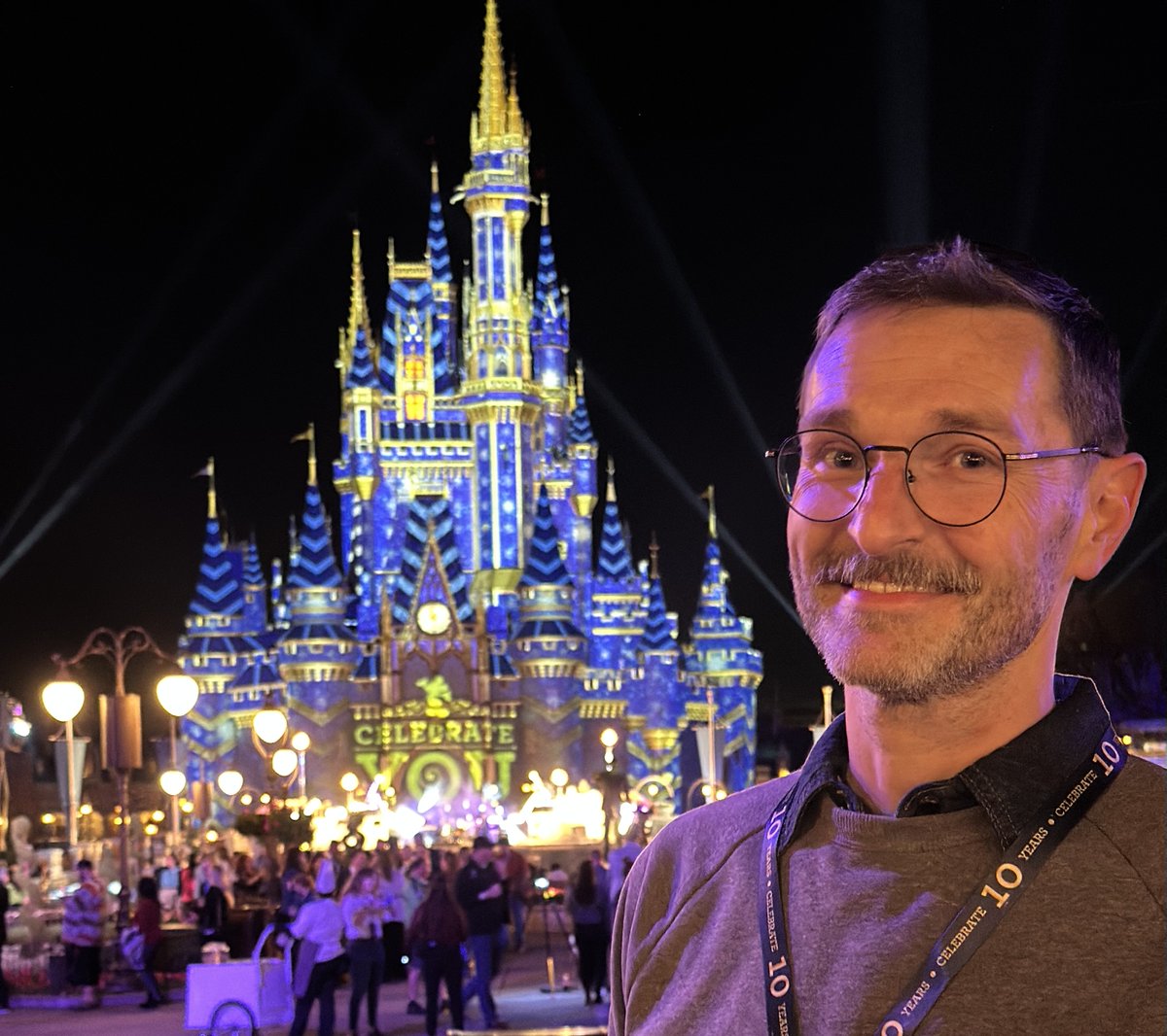 A Disney Cinderella classic, “A dream is a wish your heart makes,” has been guidance for people of all ages. For Richard Terpstra, it spoke to his passion.

Richard is a BSU alum and Senior Manager Creative Designer for Disney Consumer Products. 

shorturl.at/1cux2