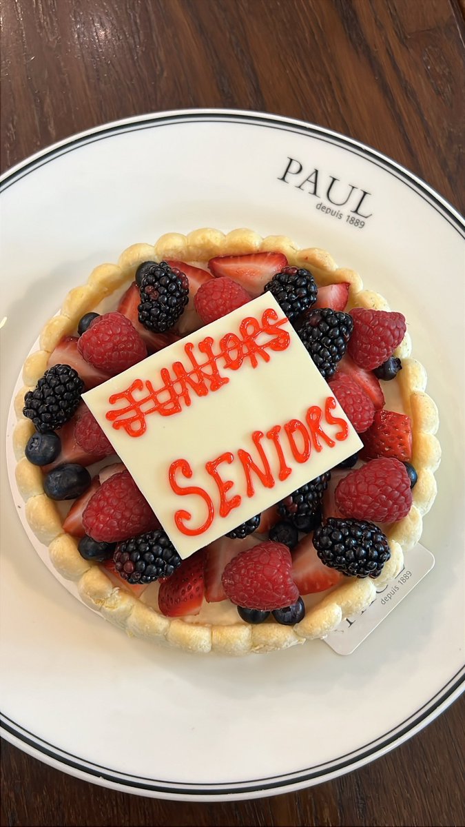 mtxt_8's tweet photo. Officially Senior 🥳 https://t.co/T4znjX8em4