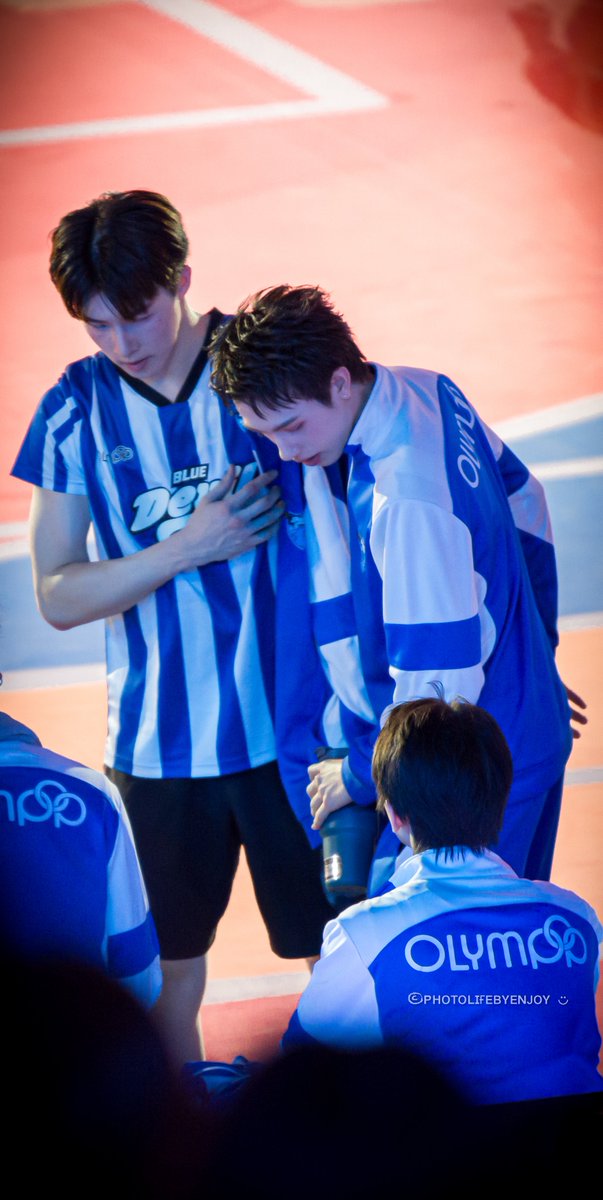2523Janny's tweet photo. ตัวติดกัน แพนด้าจะอุ่นใจ อย่าห่างน้องอองรีนะพี่คิม เอ็นดูเหมือนภาพที่มีเสียง :) 💛🩵

#PROXIEOnglee  #PROXIEKim
#OLMPOP2025 
#OLMPOPDAY 
#PEPSIpresentsOLYMPOP https://t.co/9FDUkYxiWl