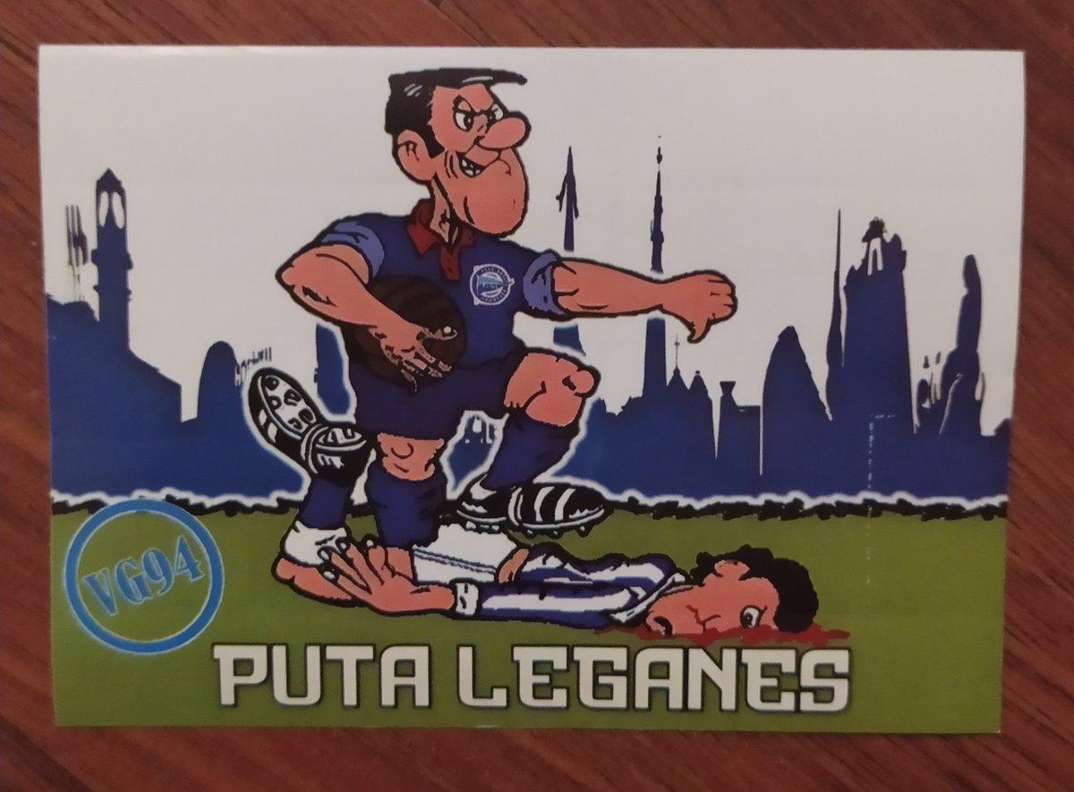 El sábado disponible tanto en la previa en el lugar habitual , así como en el Fondo Sur en la zona del megáfono.
Bufanda + regalo (10 pegatinas)
Pack de 50 pegatinas
No te quedes sin tu bufanda